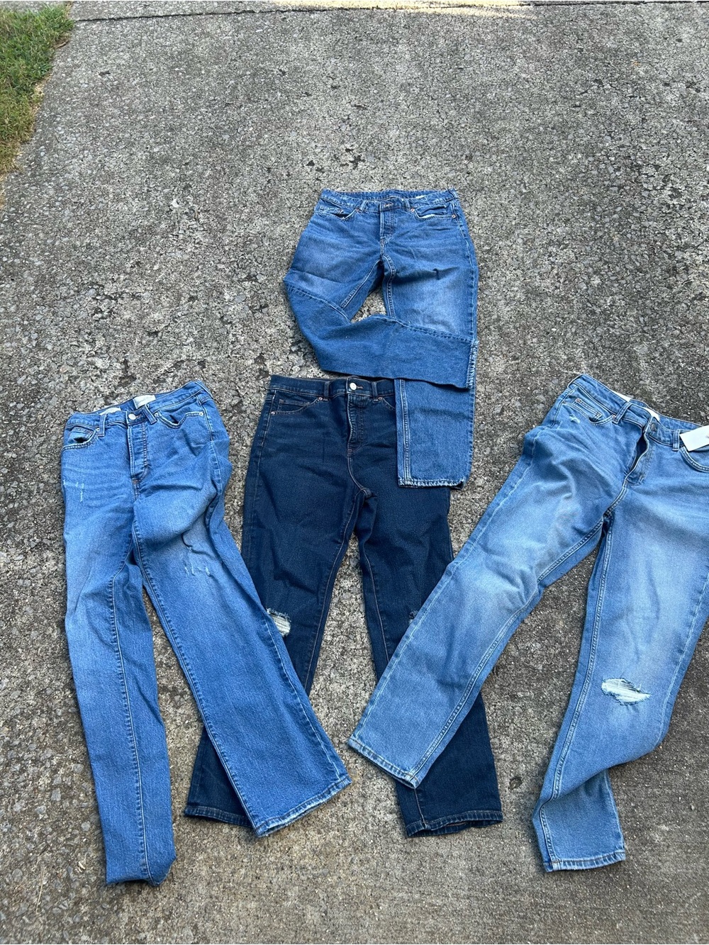4 pair of ladies Jeans - Versatile Denim
